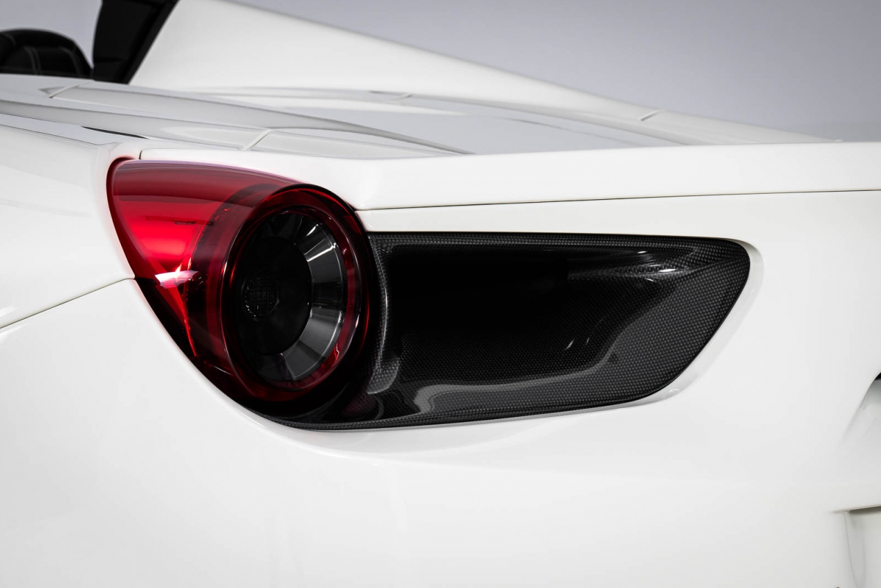 ferrari tail light