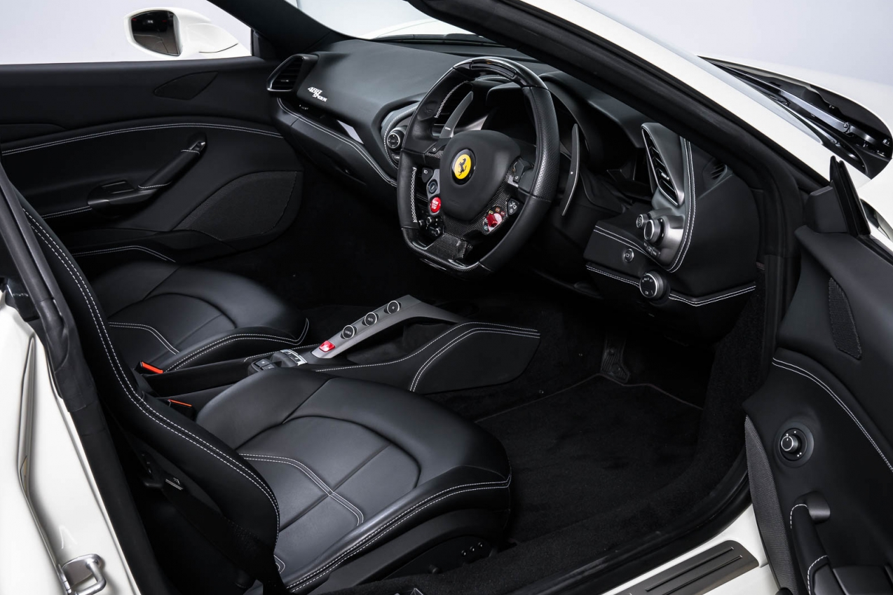 ferrari interior 1