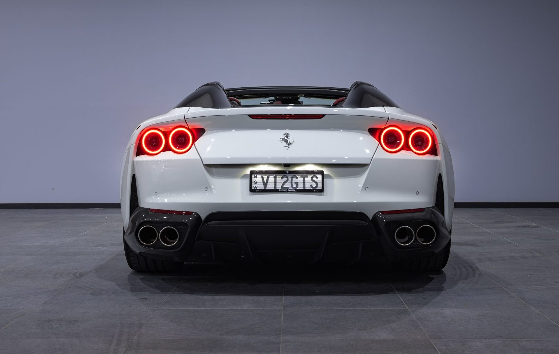 ferrari tail light